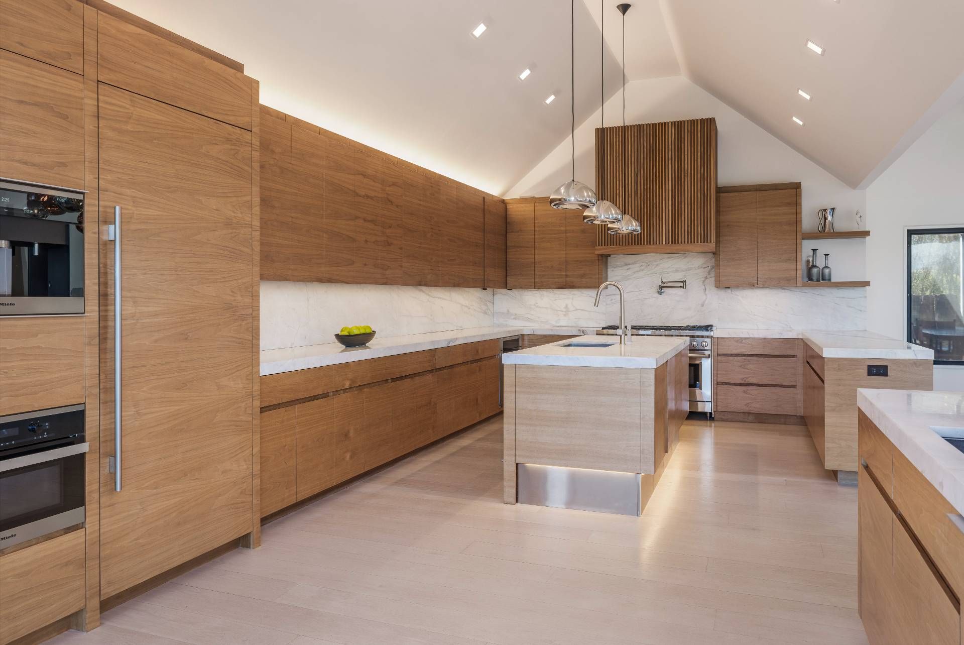 478 Noyac Path Water Mill, NY 11976 - Photo 19 of 44