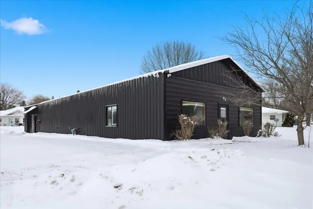 $280,000 | 225 5th Street Northwest, Clear Lake, WI 54005
