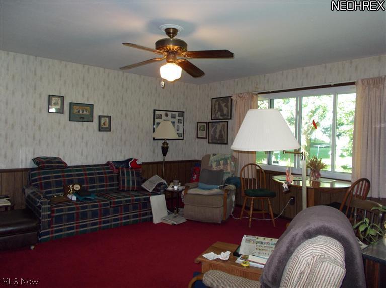 891 Ford Road Cleveland, OH 44143 - Photo 2 of 12 Family Room