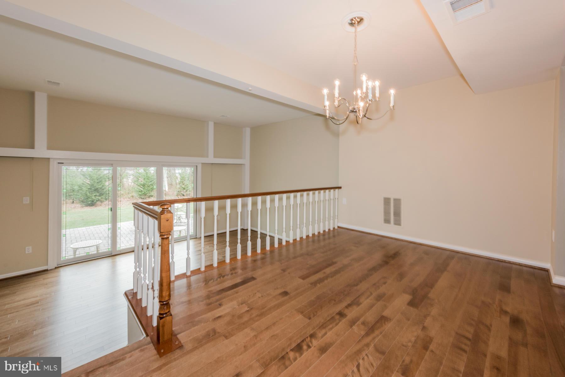 5815 Humblebee Road Columbia, MD 21045 - Photo 8 of 26 Dining Room