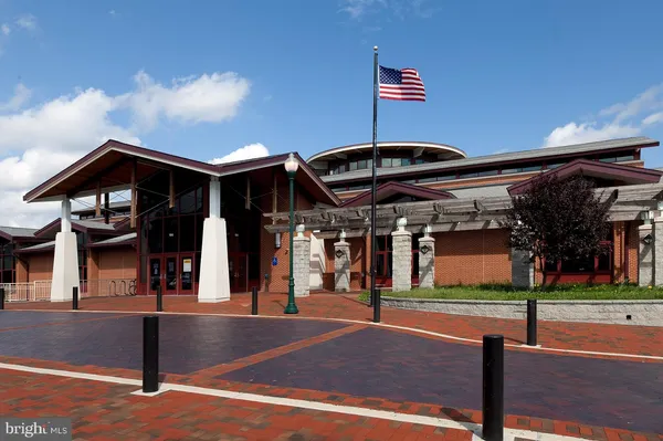 $235,000 | 18520 Kingshill Road, Germantown, MD 20874