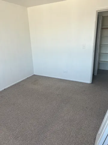 $114,000 | 1227 South Harlem Avenue, Unit 512, Berwyn, IL 60402