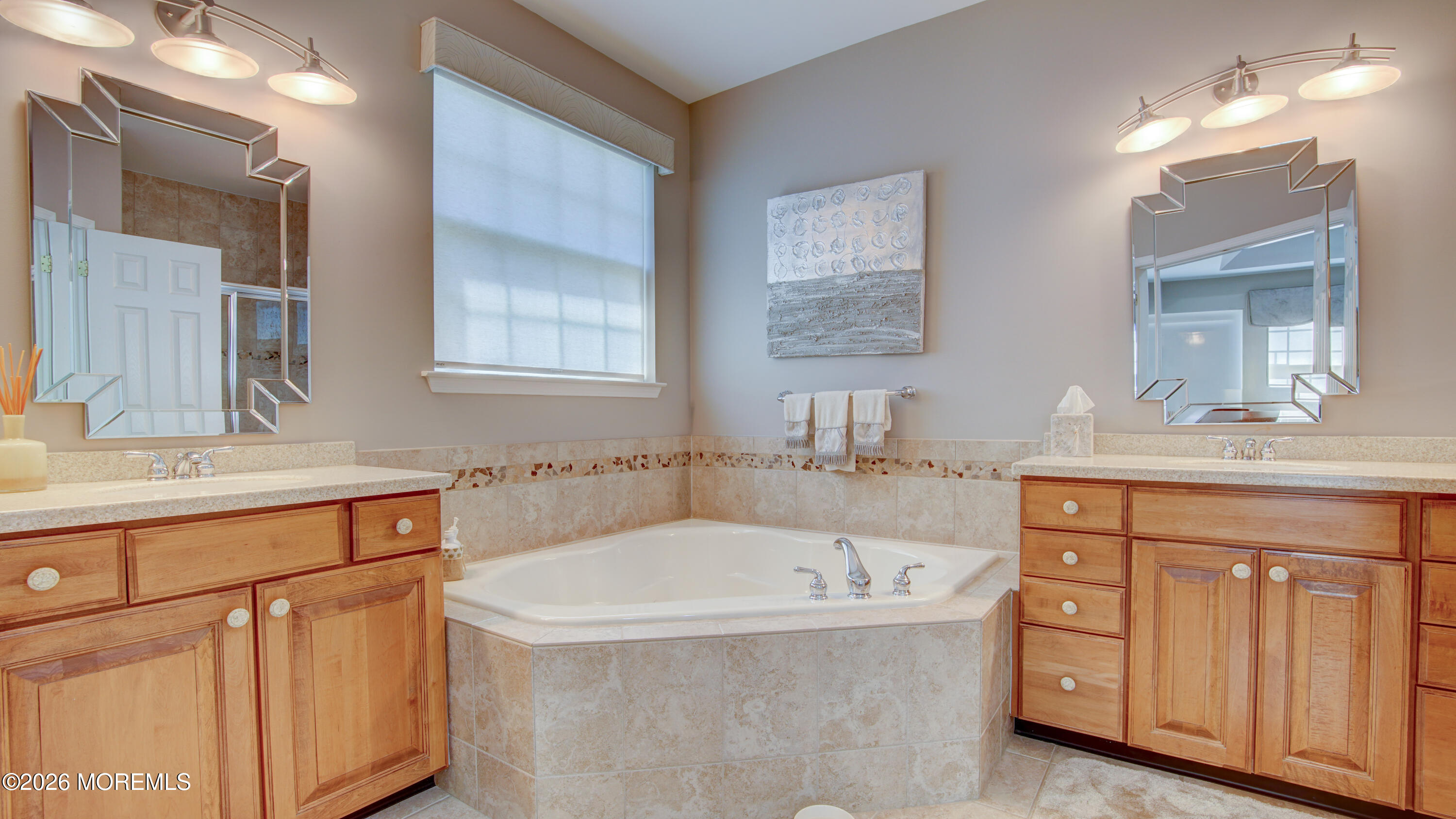 28 Silver Charm Road Manalapan, NJ 07726 - Photo 28 of 40 DSC07201And8more