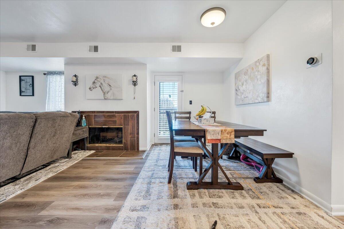3607 Timberline Trail Roanoke, VA 24018 - Photo 9 of 24 a living room with furniture and a fireplace