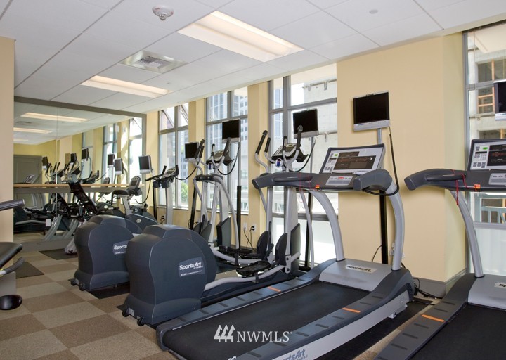 819 Virginia Street, Unit 1108 Seattle, WA 98101 - Photo 18 of 20