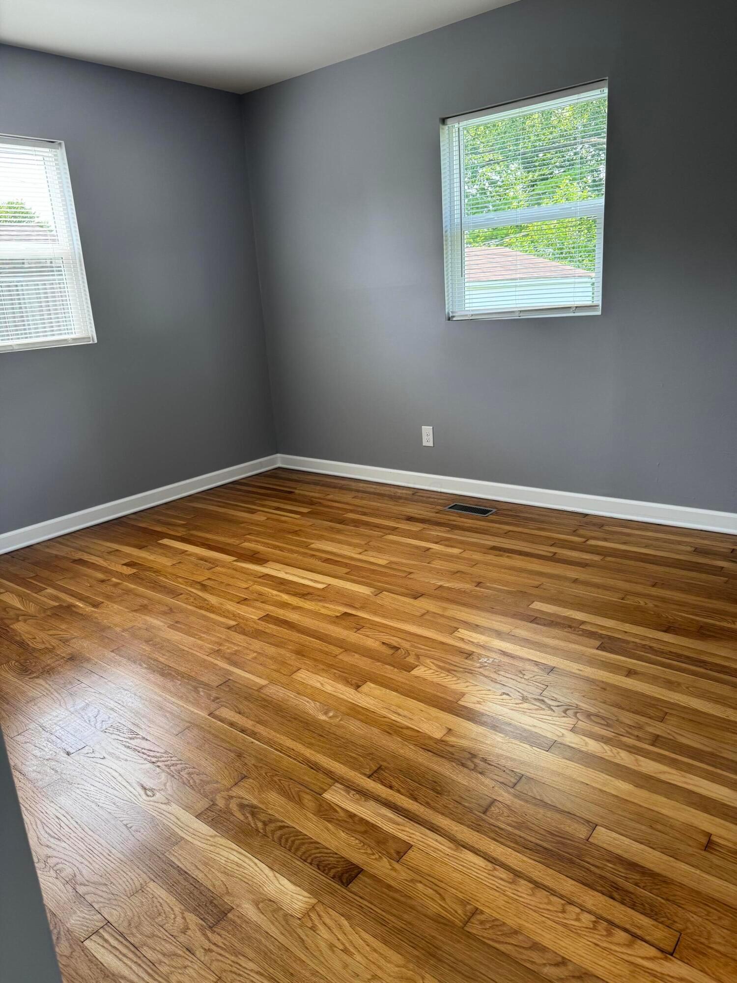 1895 East Beaumont Road Columbus, OH 43224 - Photo 10 of 14 09