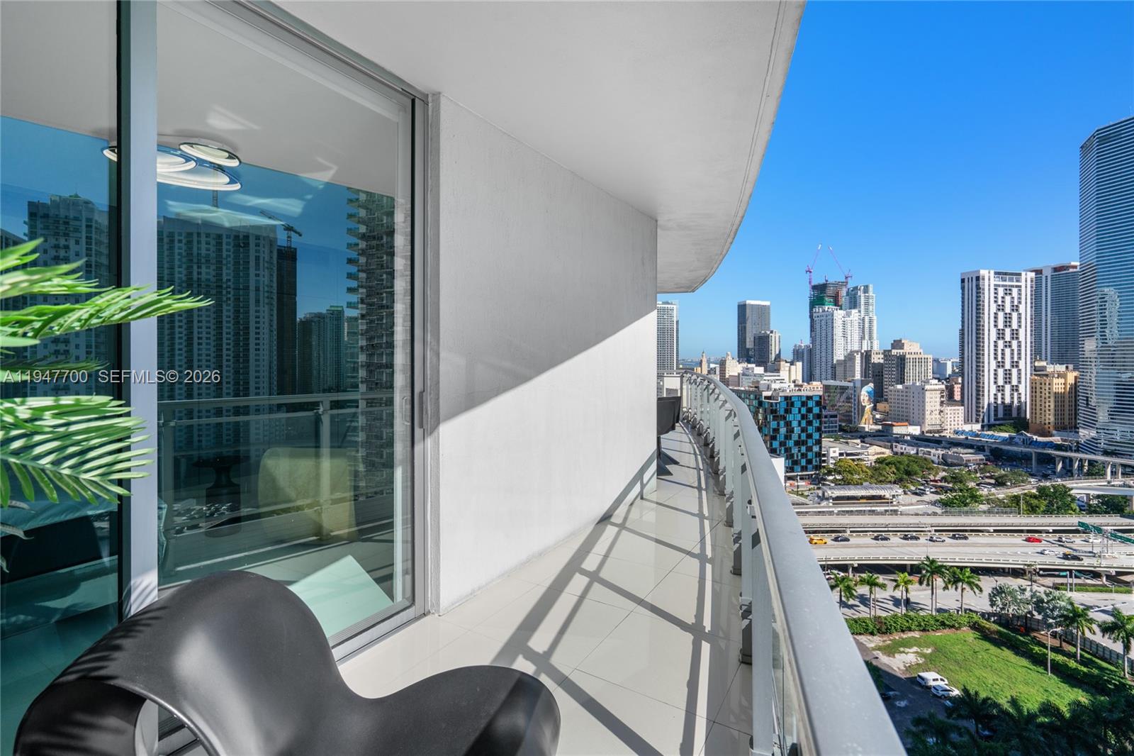 90 Southwest 3rd Street, Unit 2204 Miami, FL 33130 - Photo 46 of 51 a view of balcony with furniture