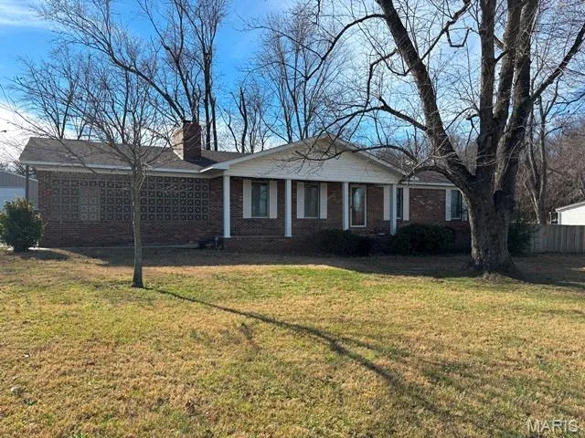 $219,000 | 15552 County Road 612, Dexter, MO 63841