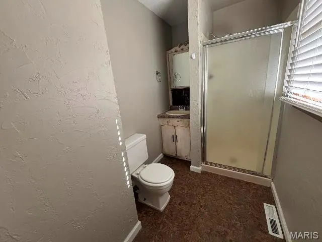 $219,000 | 15552 County Road 612, Dexter, MO 63841