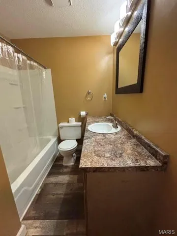 $219,000 | 15552 County Road 612, Dexter, MO 63841