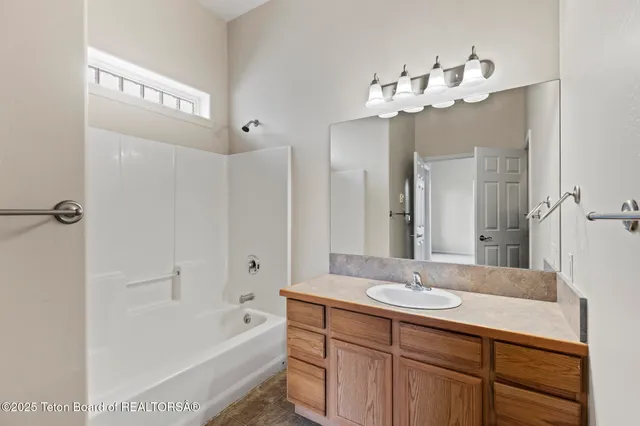 $465,000 | 321 Forest View Drive, Driggs, ID 83422