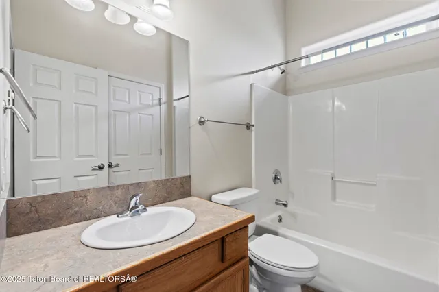 $465,000 | 321 Forest View Drive, Driggs, ID 83422