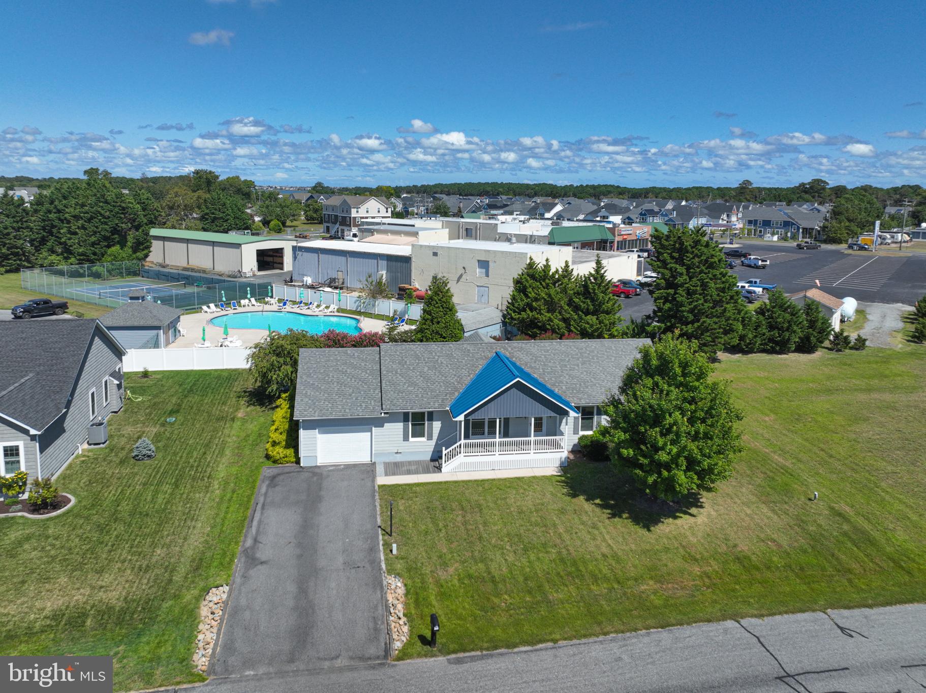 38241 Marlington Road Ocean View, DE 19970 - Photo 2 of 40 a view of a city
