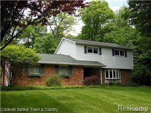 1800 Lone Tree Road Highland, MI 48357 - Photo 42 of 43 Front.jpg