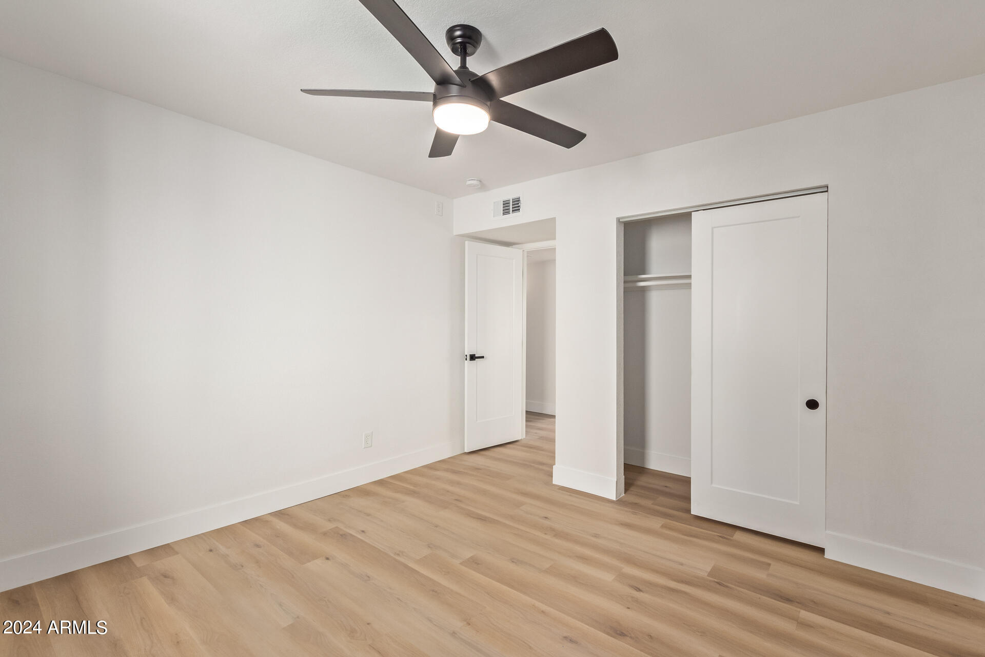 1302 West Shangri-la Road Phoenix, AZ 85029 - Photo 54 of 76 41 Shangri-la 1302