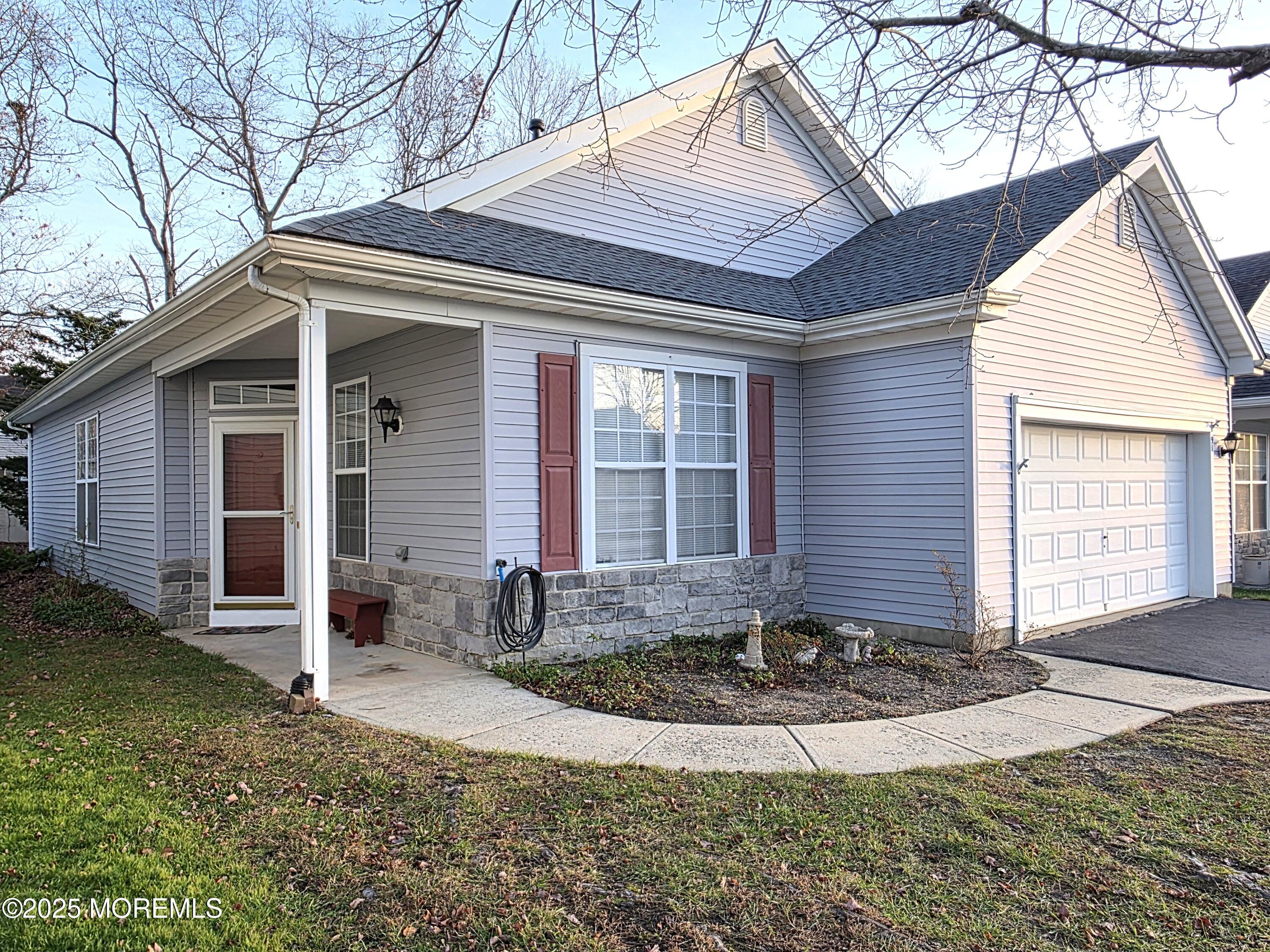 91 Robin Lane Barnegat, NJ 08005 - Photo 2 of 20 20251201_160617