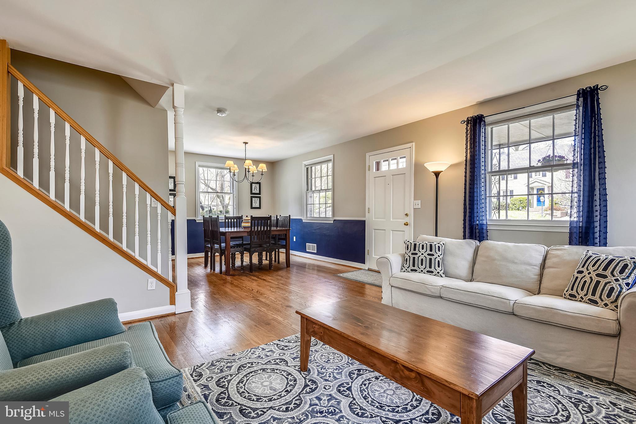 311 Worthington Road Baltimore, MD 21286 - Photo 5 of 24 Living Room