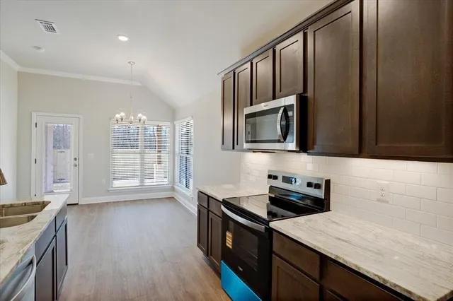 $329,900 | 2032 Wyldewood Way, Sherman, TX 75092