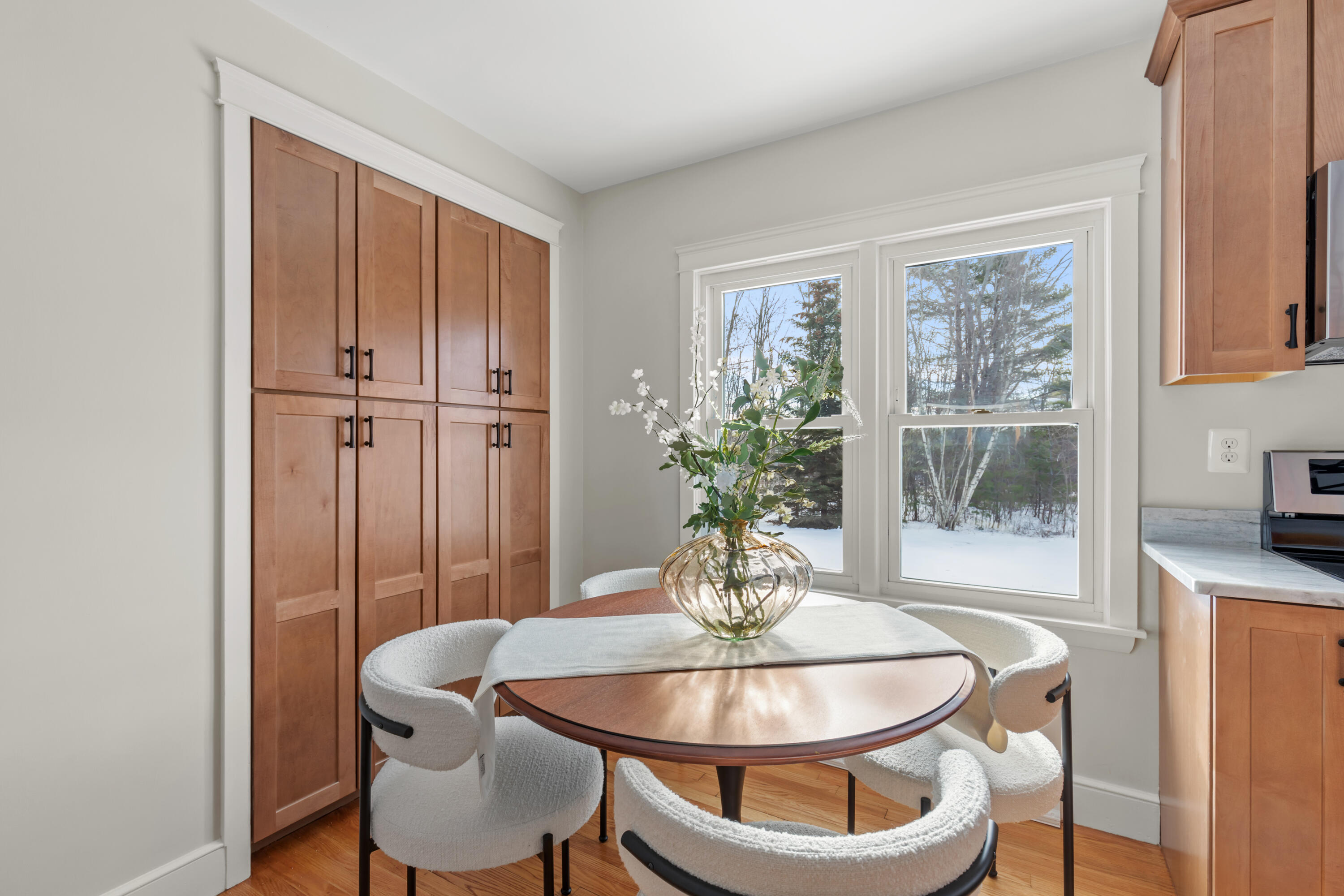 6 Lunt Road Falmouth, ME 04105 - Photo 7 of 28 6 Lunt Road, Falmouth Photos_22