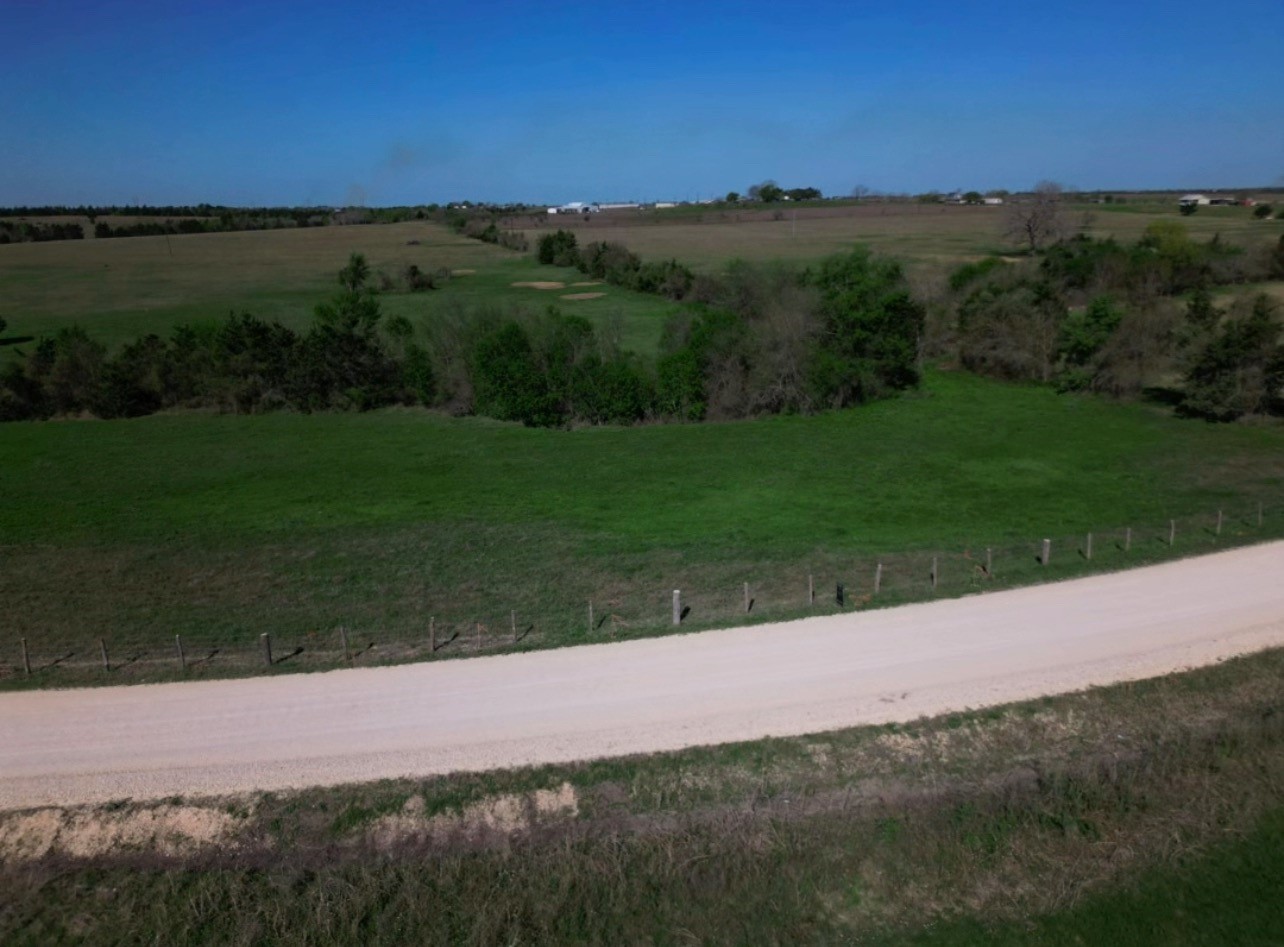 3 Caney Creek Road Chappell Hill, TX 77426 - Photo 8 of 9