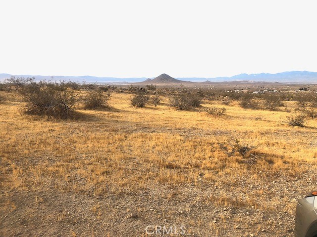 0 Sapota Road Apple Valley, CA 92307 - Photo 2 of 11 a view of an ocean