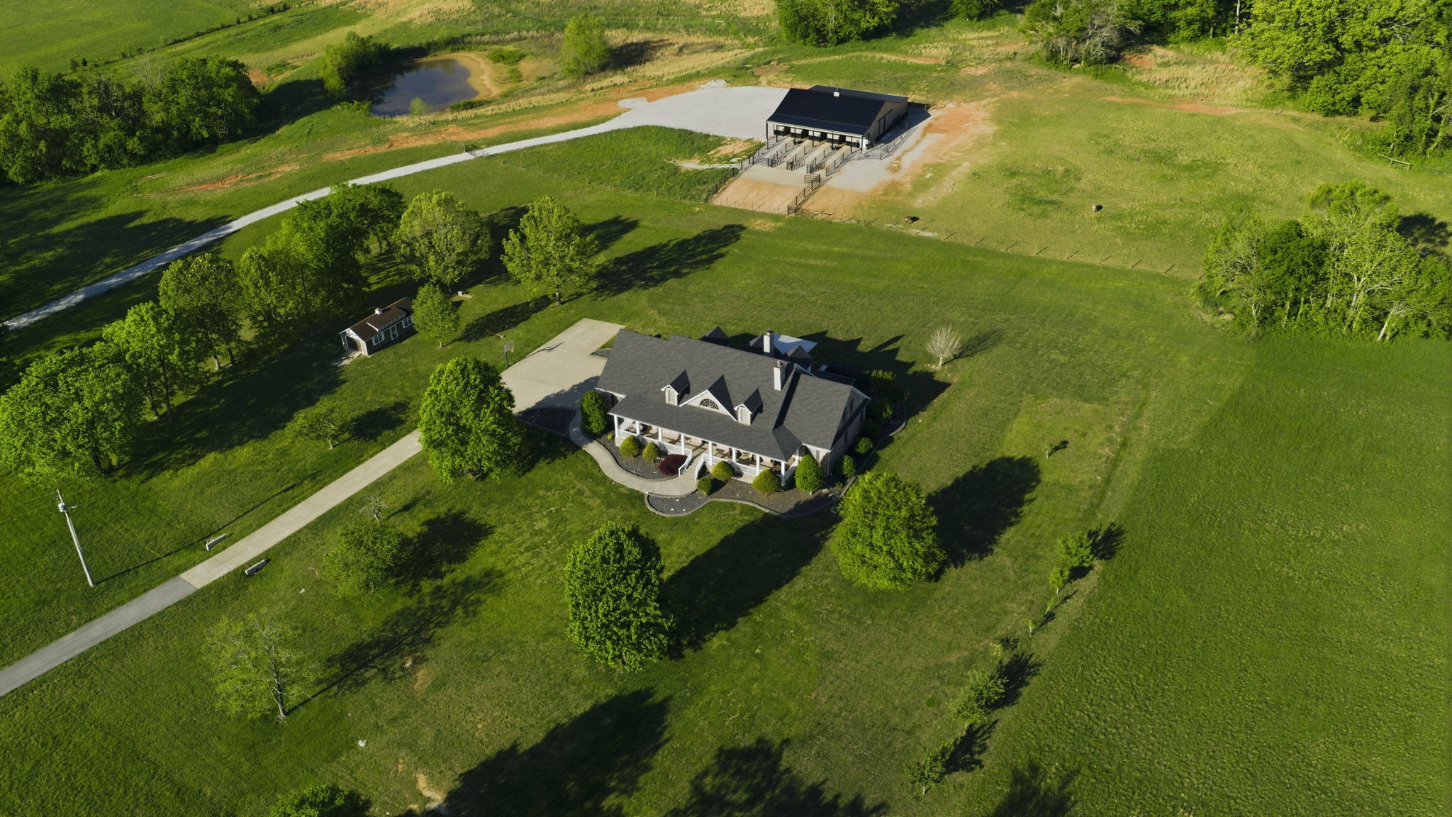 1185 Jack Smith Road Rockfield, KY 42274 - Photo 2 of 94