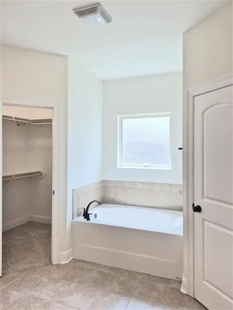$255,900 | 1902 Thibodeaux Road, Lake Charles, LA 70607