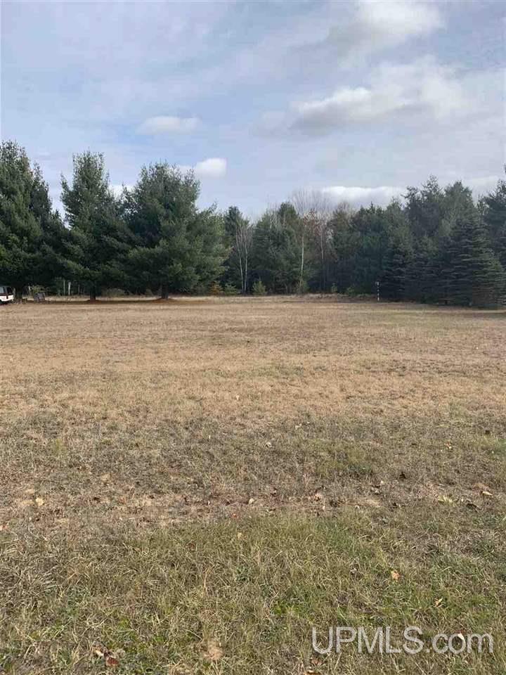 5 M 5 Escanaba, MI 49829 - Photo 2 of 4