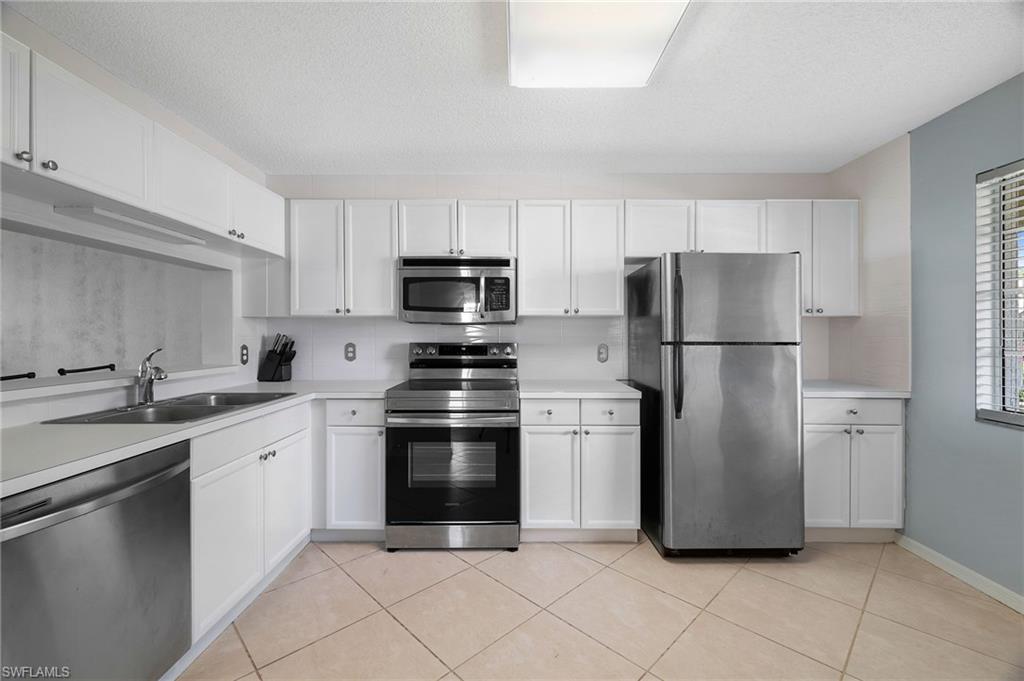 7706 Jewel Lane, Unit 101 Naples, FL 34109 - Photo 3 of 37