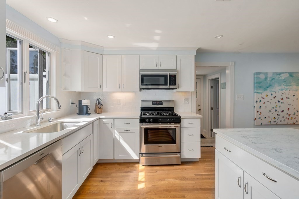 65 Gannett Road Scituate, MA 02066 - Photo 6 of 15