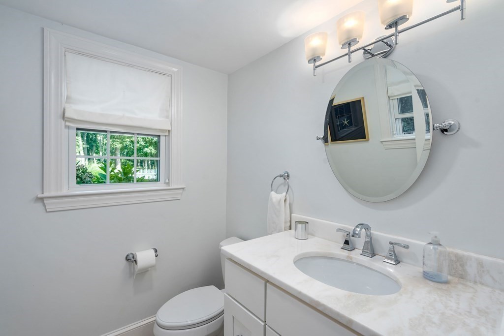 65 Gannett Road Scituate, MA 02066 - Photo 9 of 15
