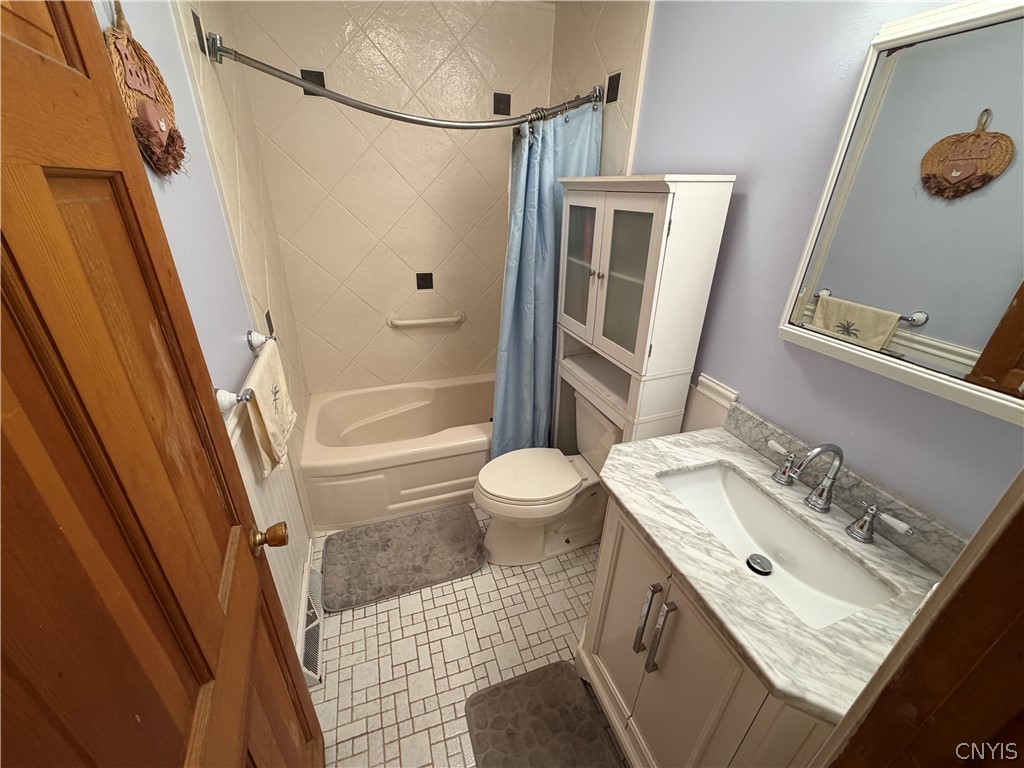 6481 North Manlius Road Manlius, NY 13082 - Photo 22 of 43 Gallery Image 22