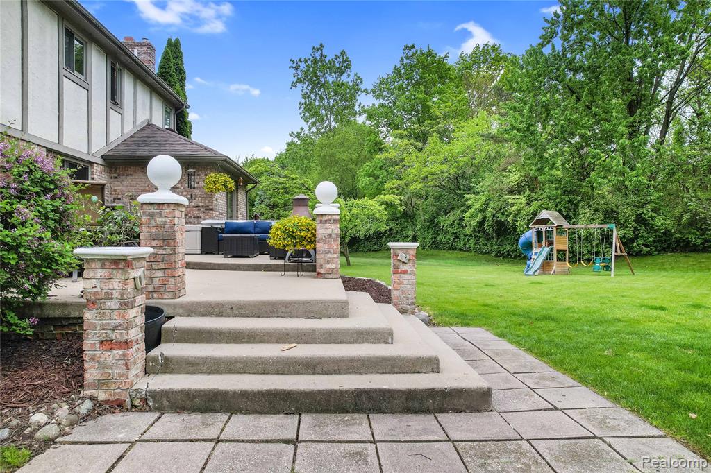 1036 Bembridge Drive Rochester Hills, MI 48307 - Photo 45 of 54