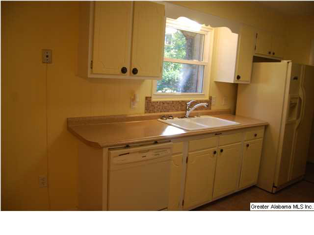 701 3rd Avenue Northeast Jacksonville, AL 36265 - Photo 7 of 20