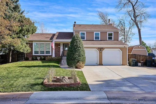 a front view of house with yard