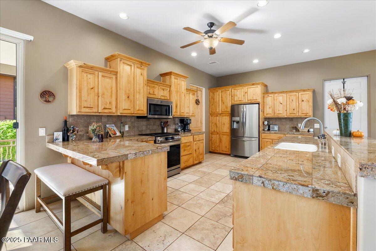 2984 La Questa Prescott, AZ 86305 - Photo 15 of 63 Kitchen - 2984 La Questa