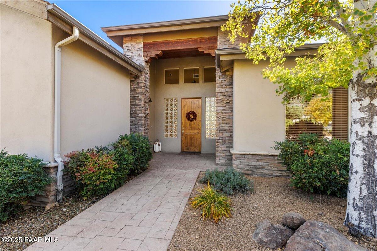 2984 La Questa Prescott, AZ 86305 - Photo 2 of 63 Entrance - 2984 La Questa