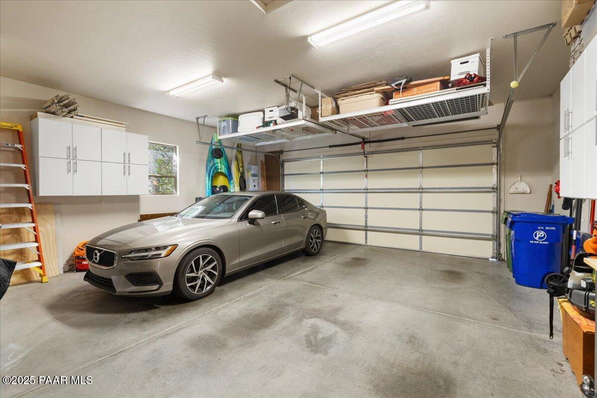 2984 La Questa Prescott, AZ 86305 - Photo 36 of 63 Garage - 2984 La Questa