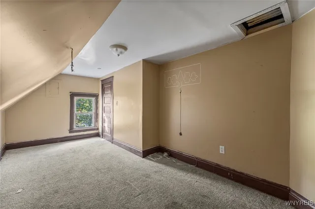 $209,900 | 609 Elmwood Avenue, Niagara Falls, NY 14301