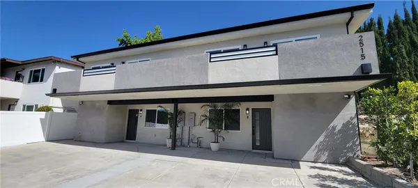 $4,300 | 2515 B Foothill Boulevard, La Crescenta, CA 91214