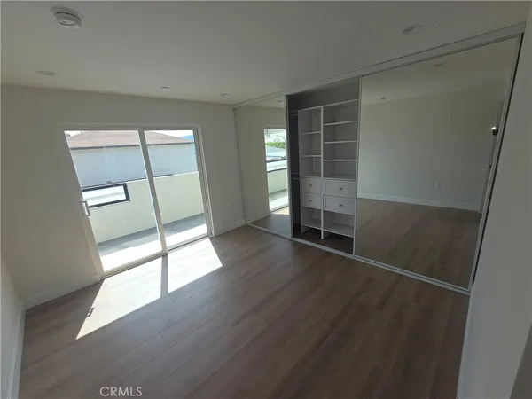 a view of a kitchen with an oven