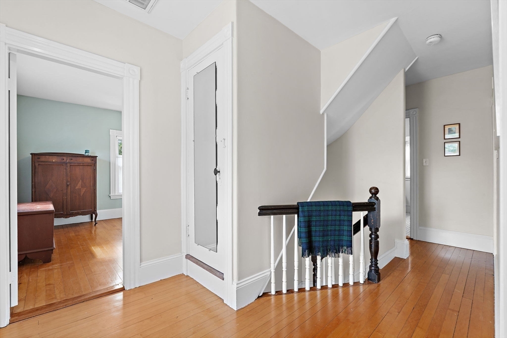 18 O'Neil Street Hudson, MA 01749 - Photo 20 of 40