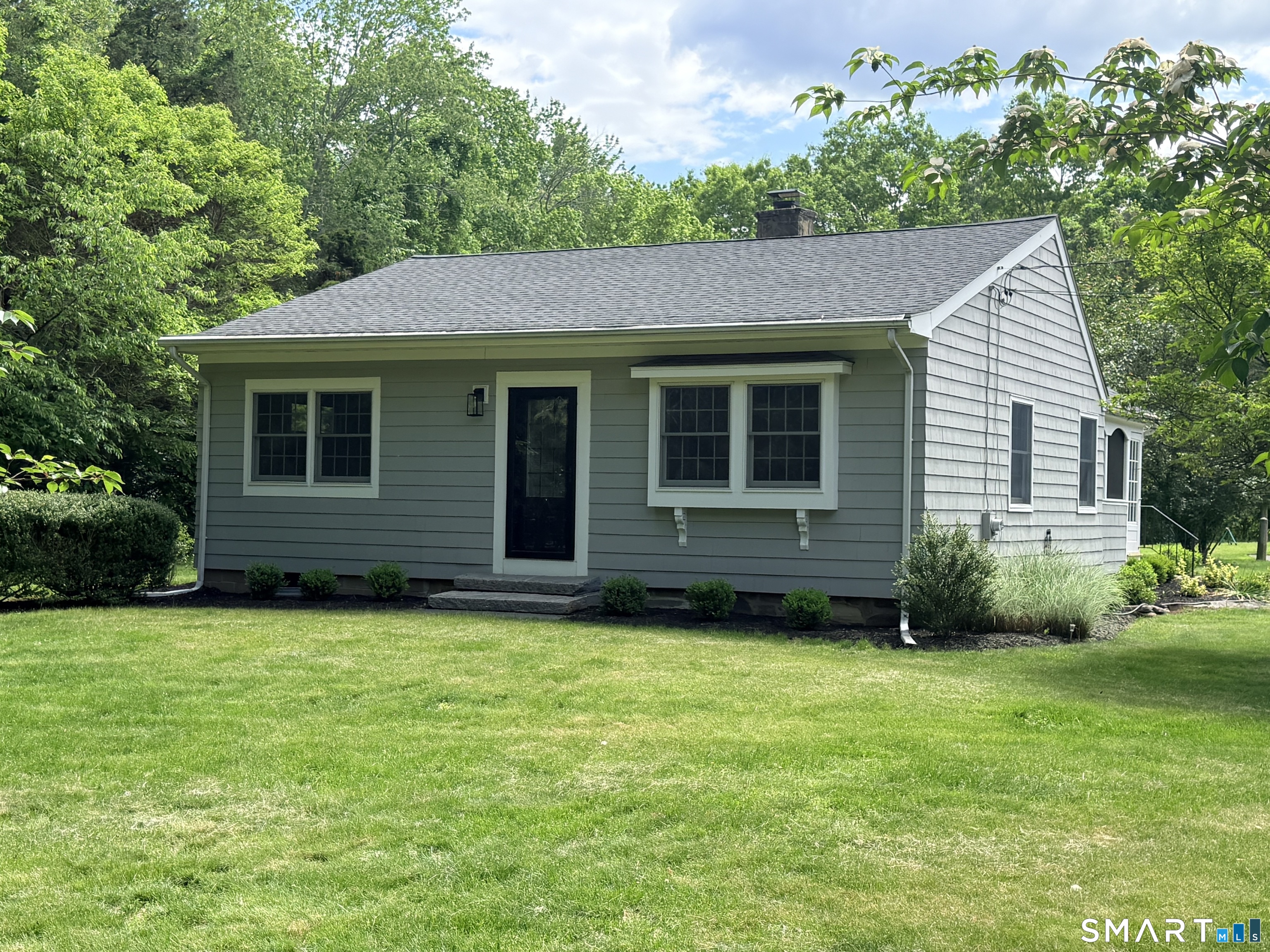 1511 Little Meadow Road Guilford, CT 06437 - Photo 3 of 8