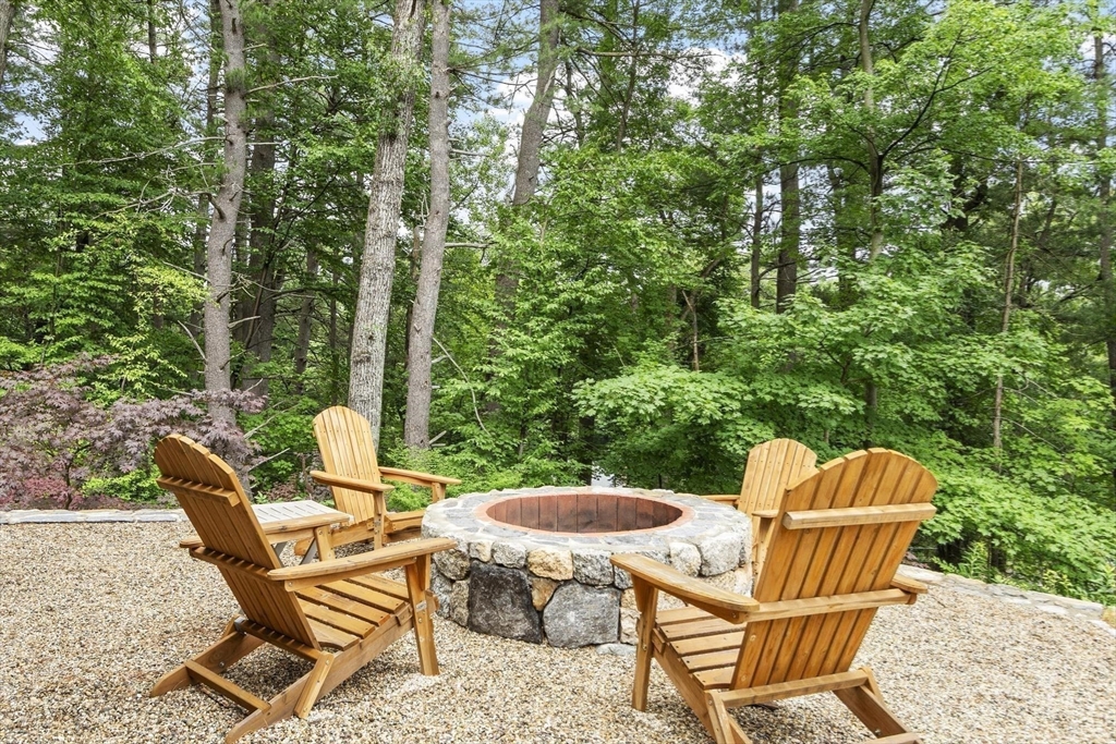 68 Murphy Road Hudson, MA 01749 - Photo 30 of 42