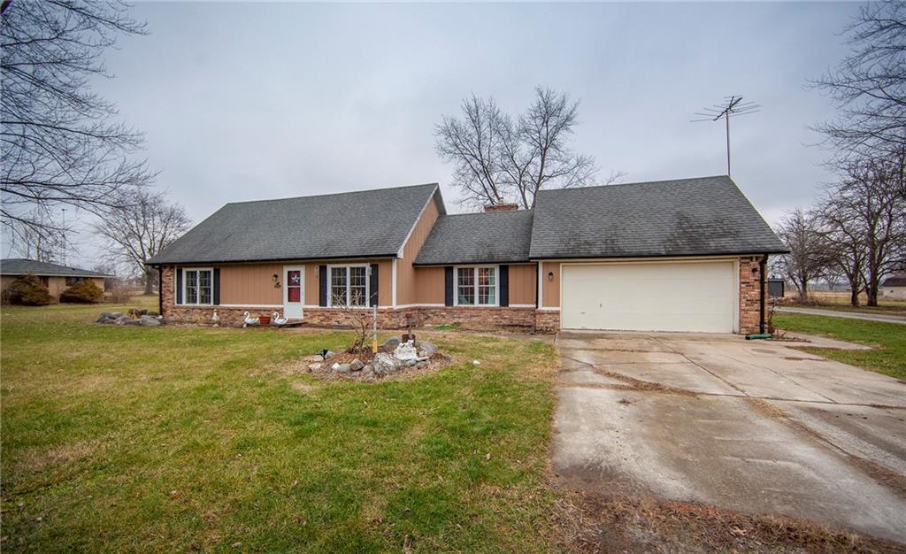 10752 South 9 West Pendleton, IN 46064 - Photo 1 of 25 Gallery Image 1