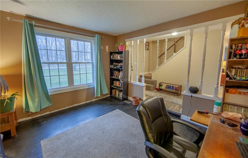 10752 South 9 West Pendleton, IN 46064 - Photo 8 of 25 Gallery Image 8