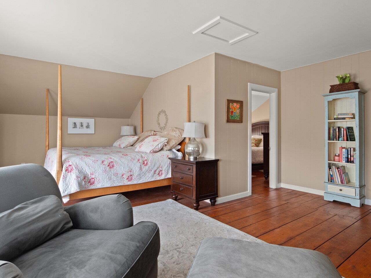 692-694 Church Hill Road Charlotte, VT 05445 - Photo 18 of 42