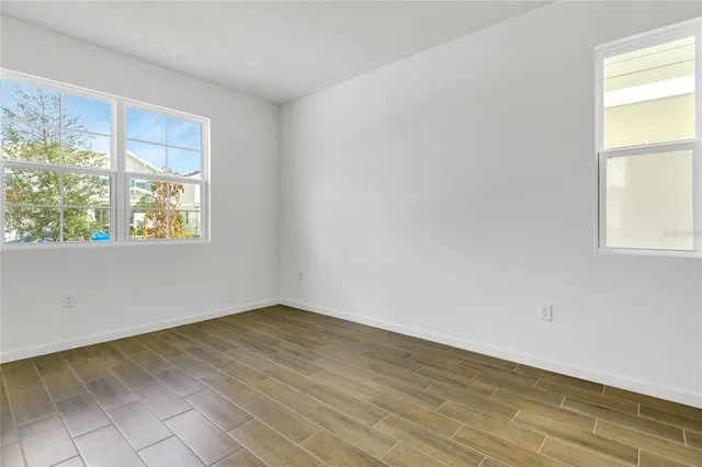 $462,416 | 183 Flag Lilly Lane, Umatilla, FL 32784