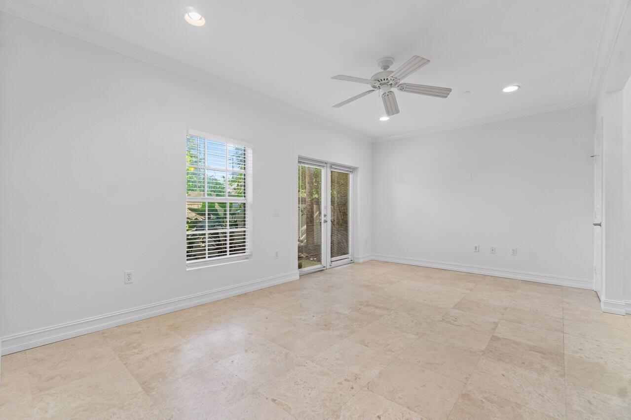 605 Renaissance Way Delray Beach, FL 33483 - Photo 14 of 36 1st floor room