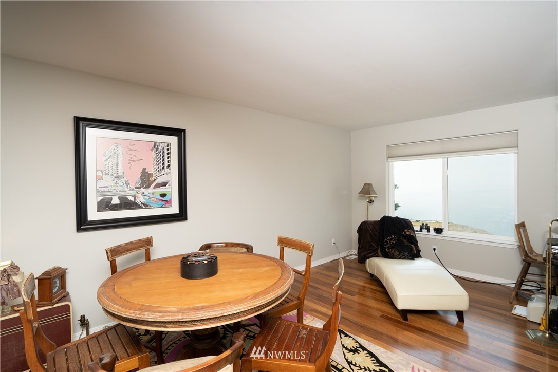 2043 West Beach Road Oak Harbor, WA 98277 - Photo 22 of 36 Gallery Image 22